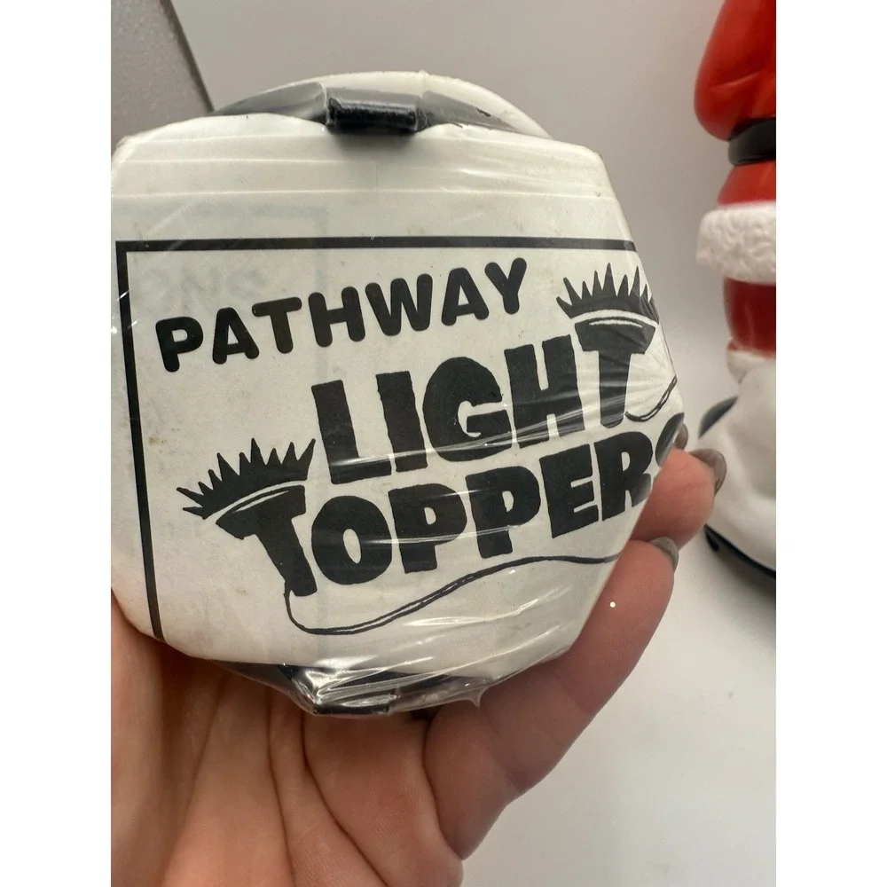 2 Vtg Empire Christmas‎ Santa Claus Blow Mold Pathway Light Toppers 1995